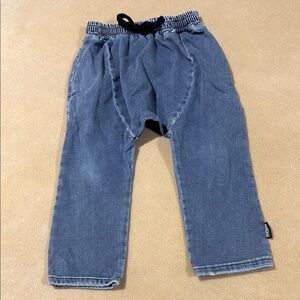 NUNUNU SOFT BLUE WASHED DENIM JEANS WITH A ELASTIC DRAWSTRING WAIST SIZE 4-5